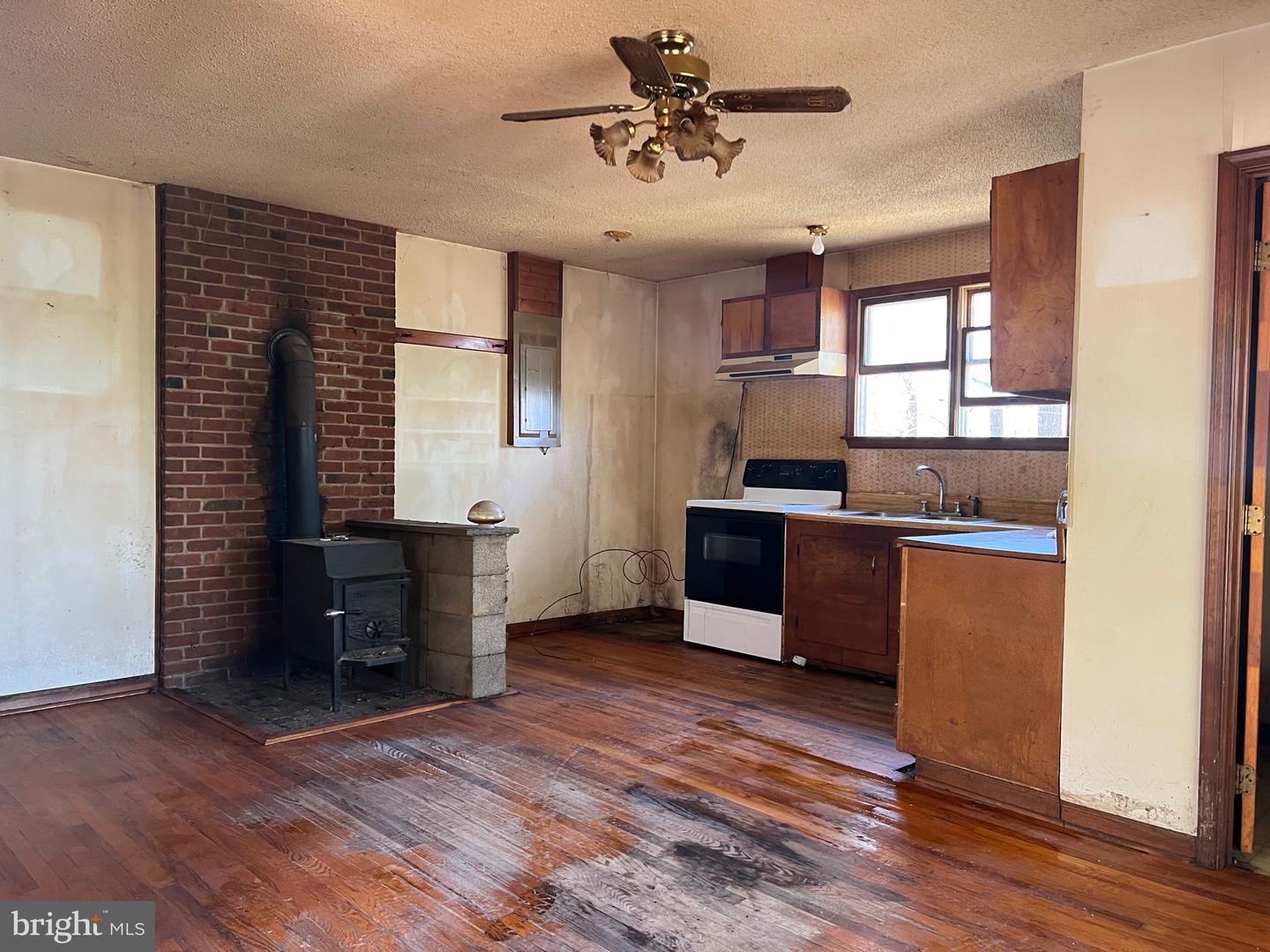 161 Old Ferry LANE