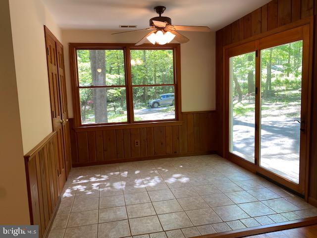 483 Beechwood LANE
