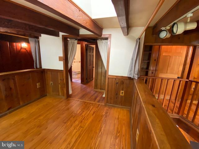 483 Beechwood LANE