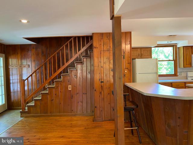 483 Beechwood LANE