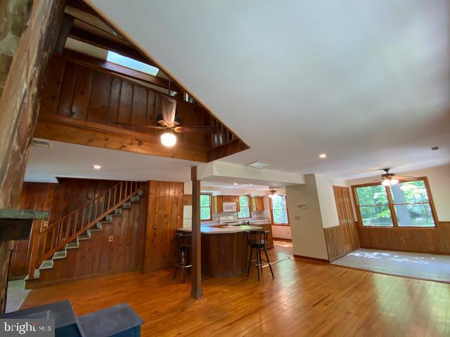 483 Beechwood LANE