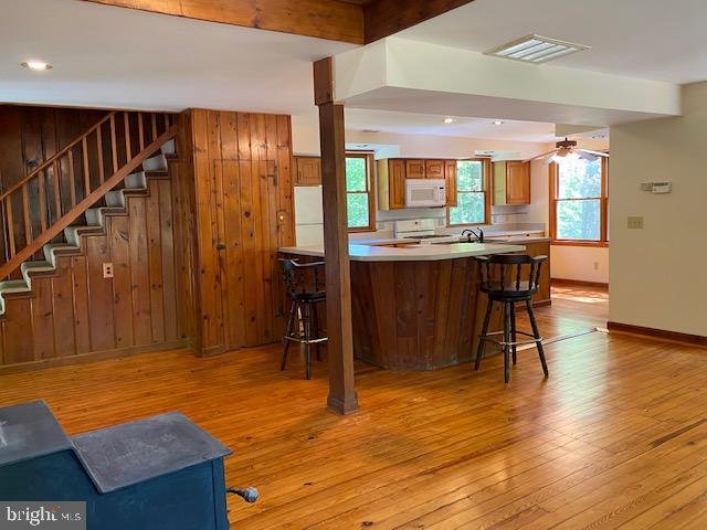 483 Beechwood LANE