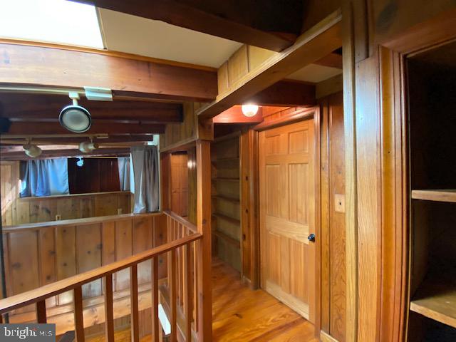 483 Beechwood LANE