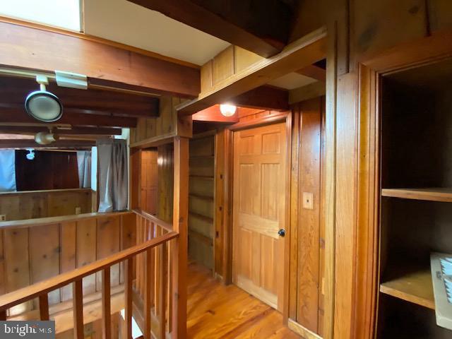 483 Beechwood LANE