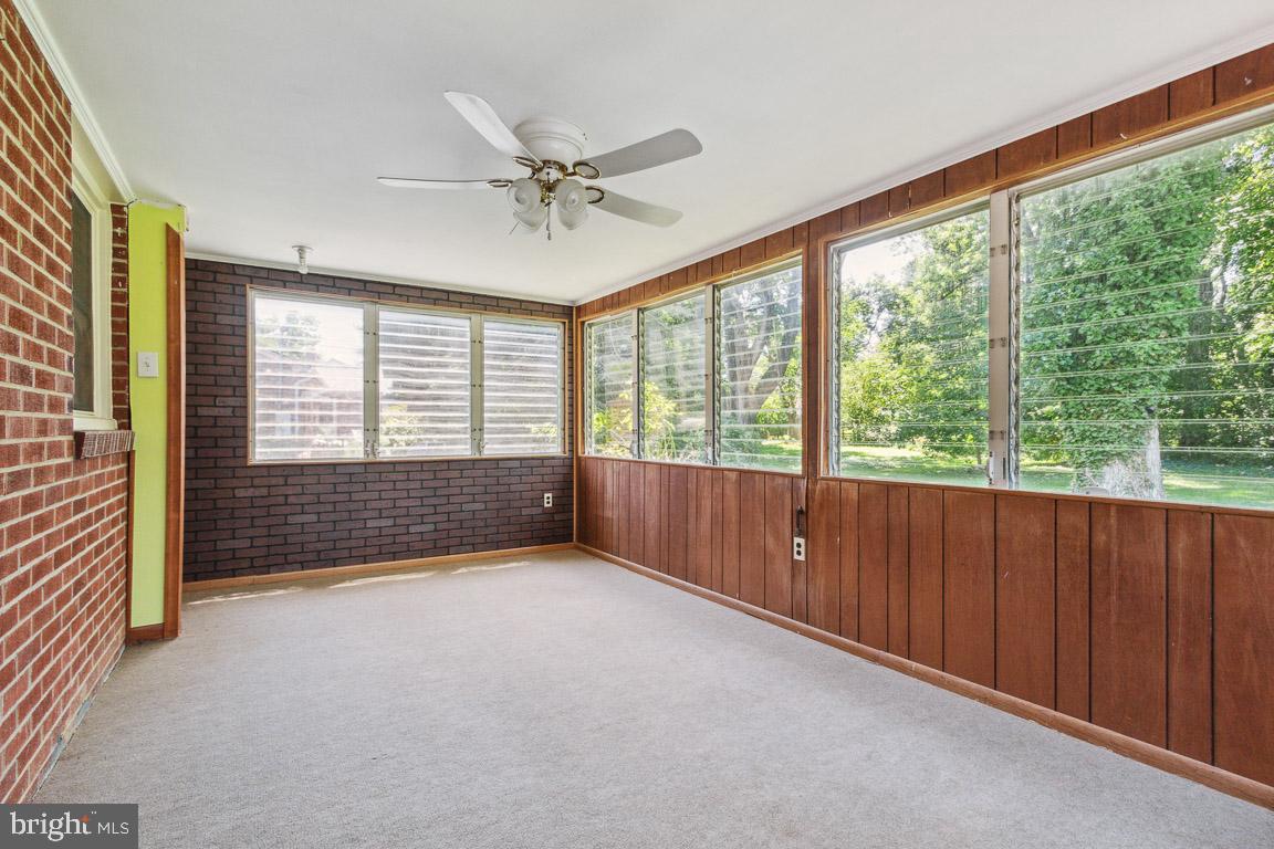 138 Rosemont CIRCLE