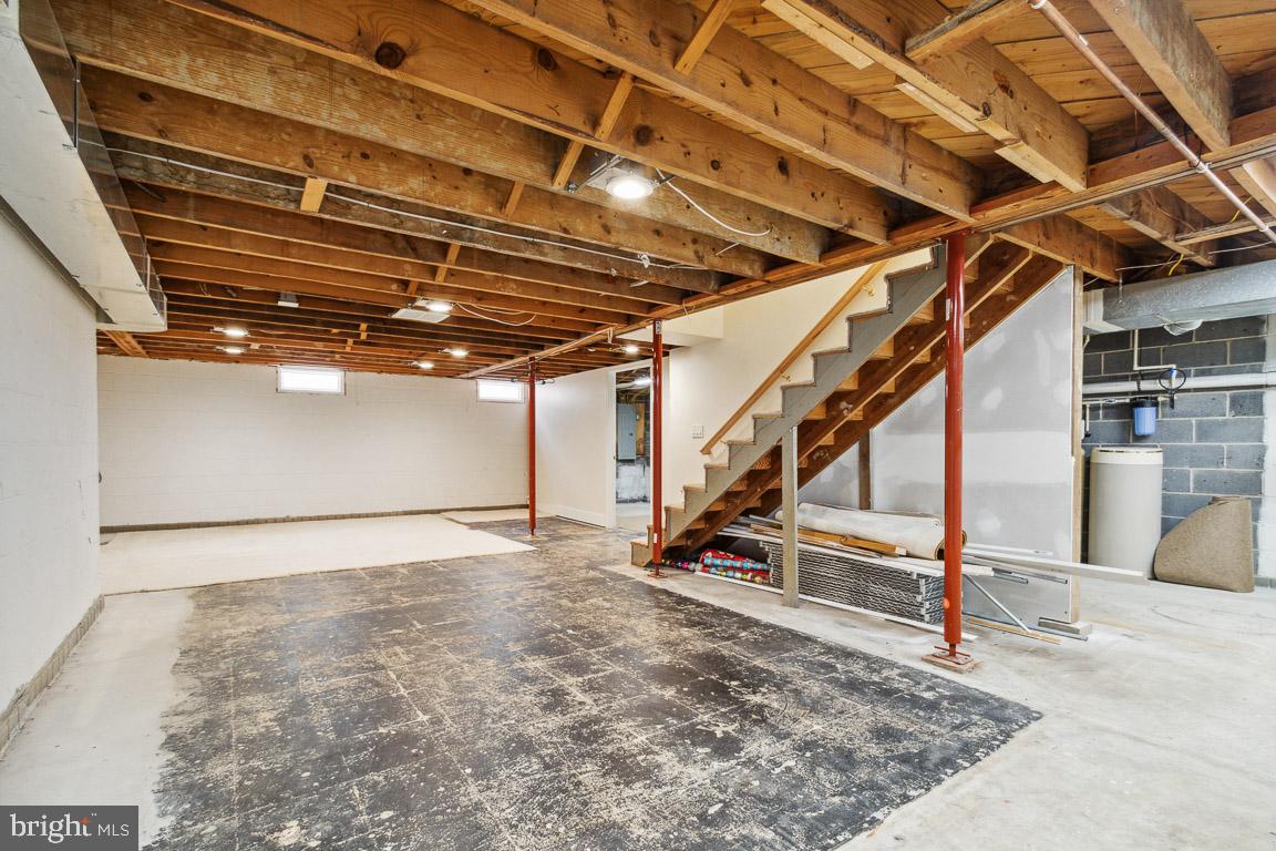 138 Rosemont CIRCLE
