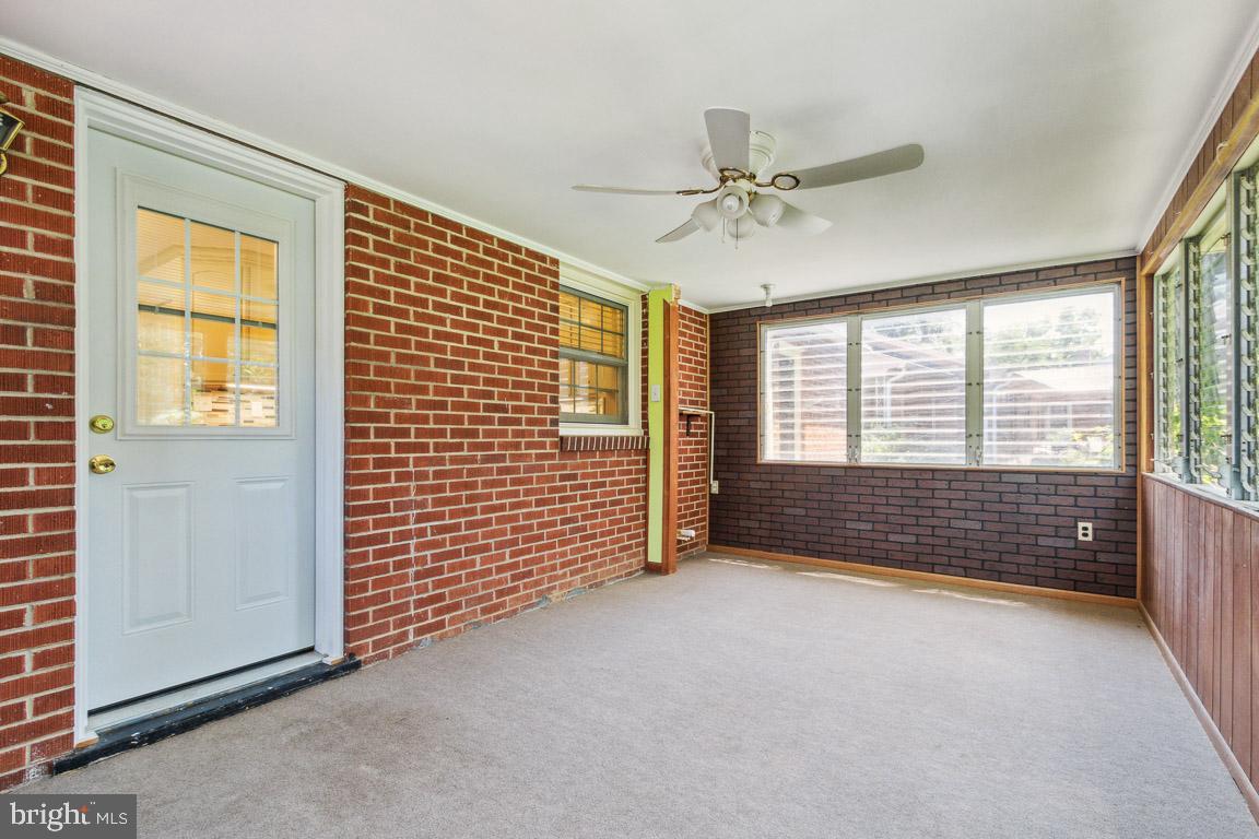 138 Rosemont CIRCLE