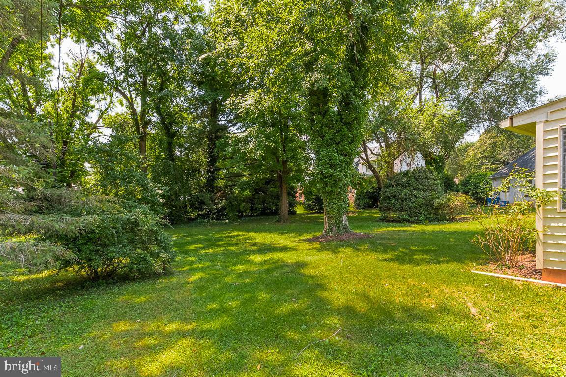 138 Rosemont CIRCLE