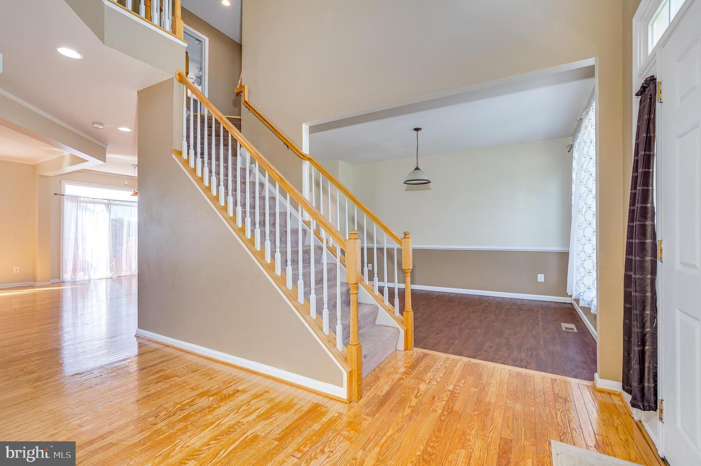 3 Turner COURT