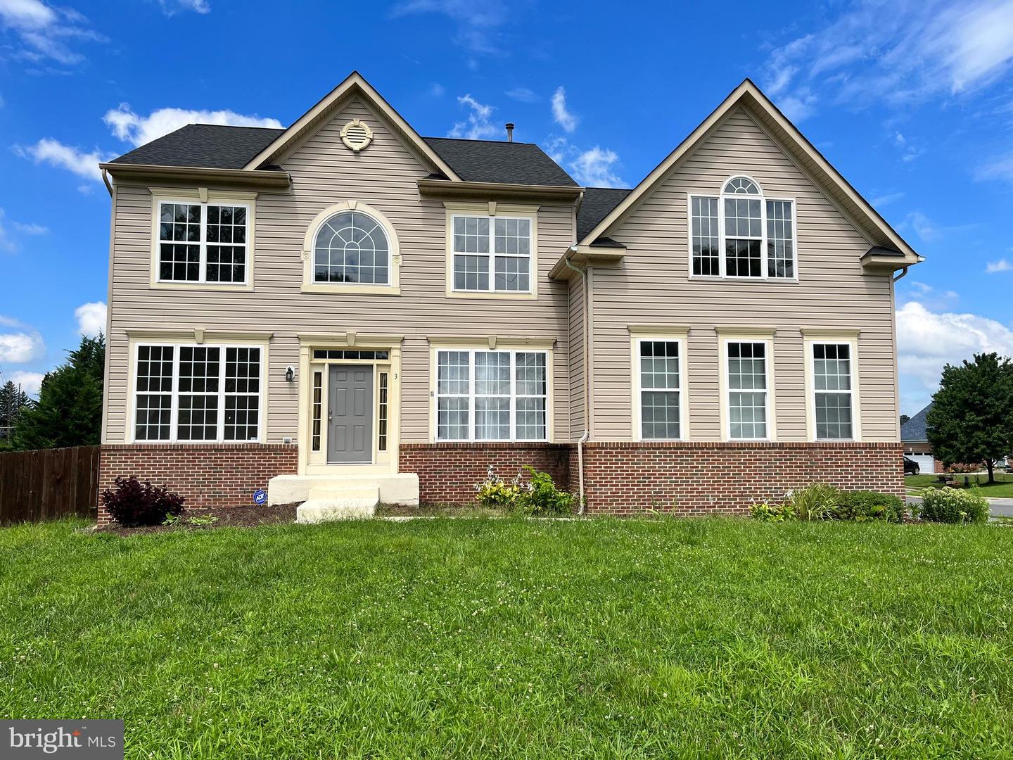 3 Turner COURT