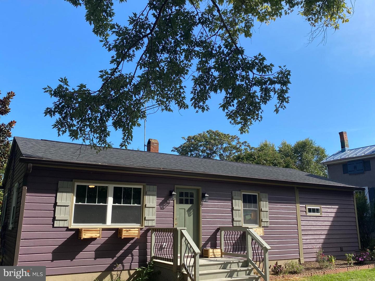 6939 Lord Fairfax HIGHWAY