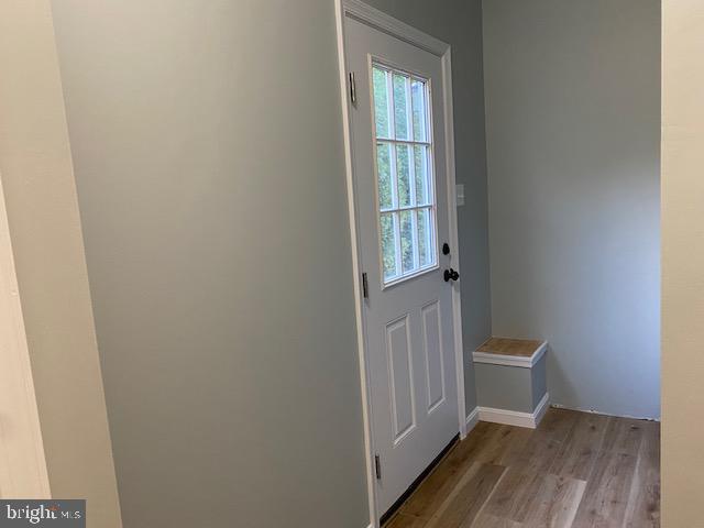 6939 Lord Fairfax HIGHWAY