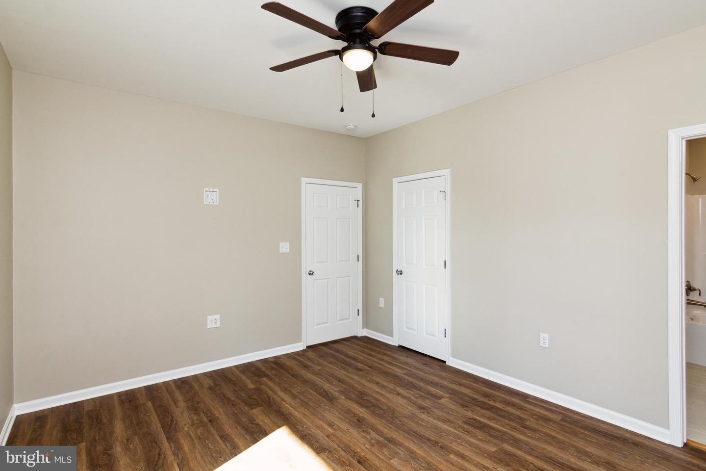 9 E Sharon Drive DRIVE