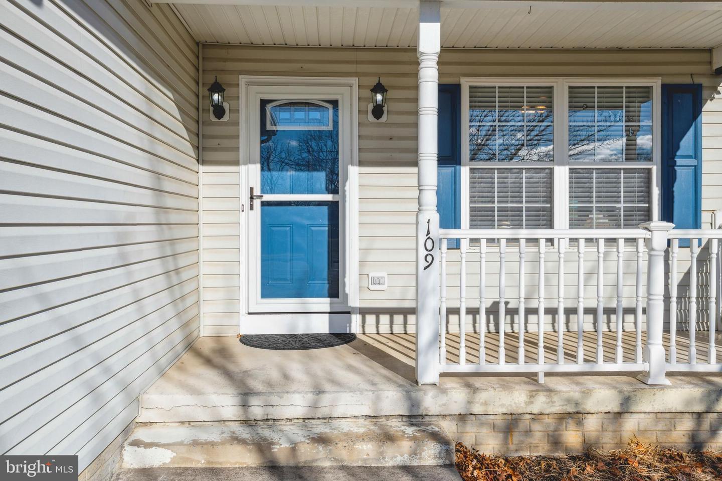 109 Jackson DRIVE