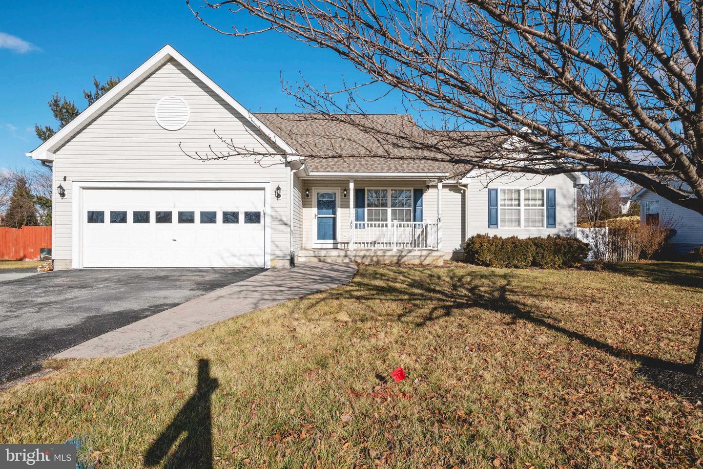 109 Jackson DRIVE