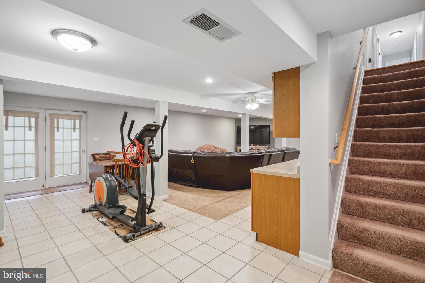 109 Jackson DRIVE