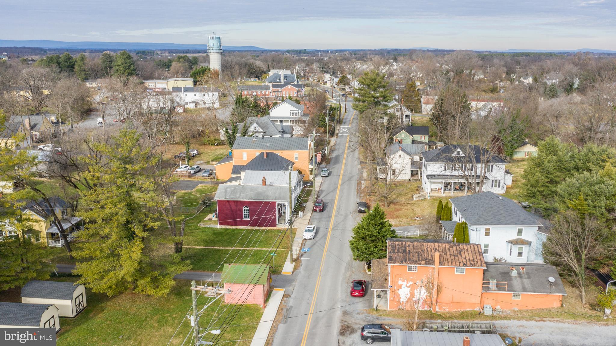 19 E Main STREET
