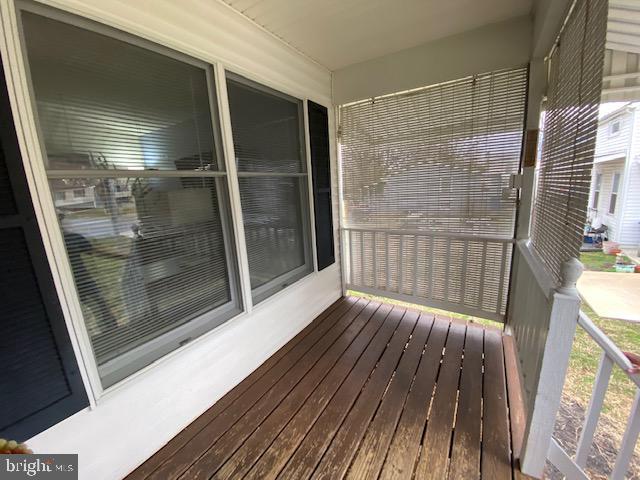 104 Josephine STREET