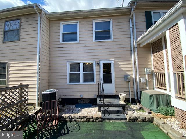 116 Page STREET