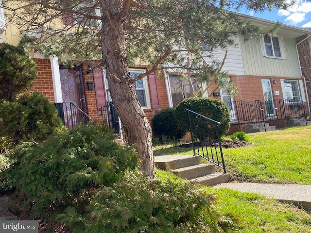116 Page STREET