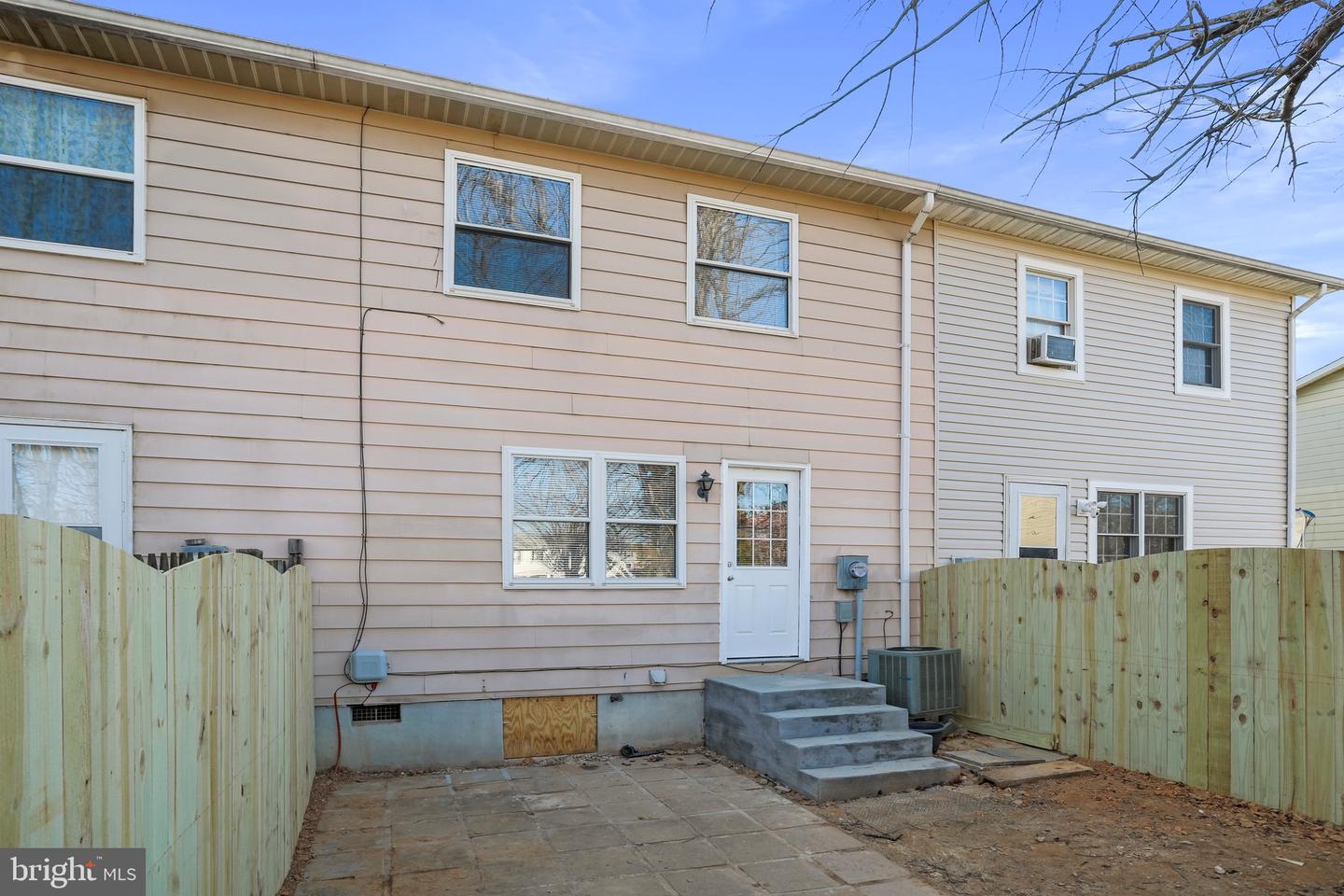 228 Cameron STREET
