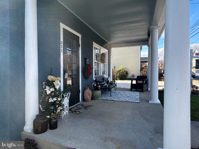 211 E Main STREET