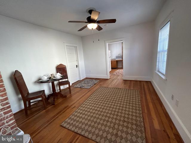 211 E Main STREET