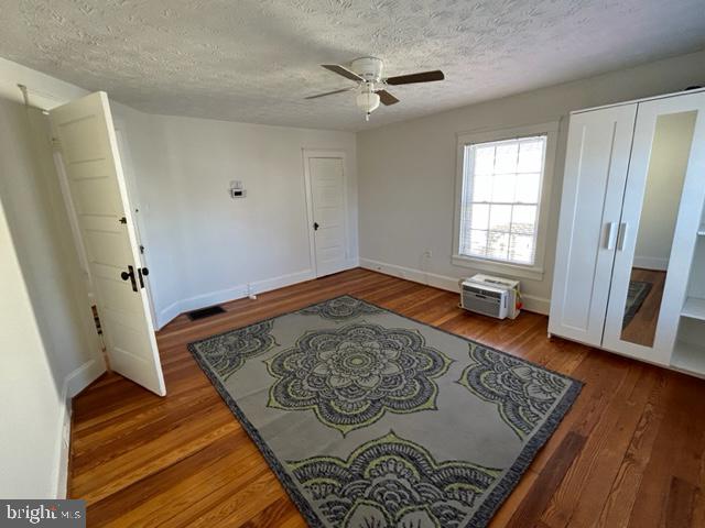 211 E Main STREET