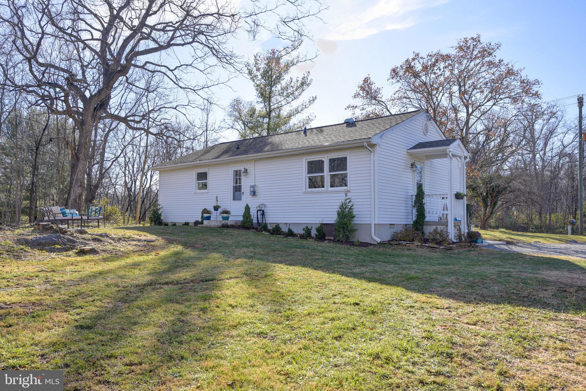 1290 Senseny ROAD