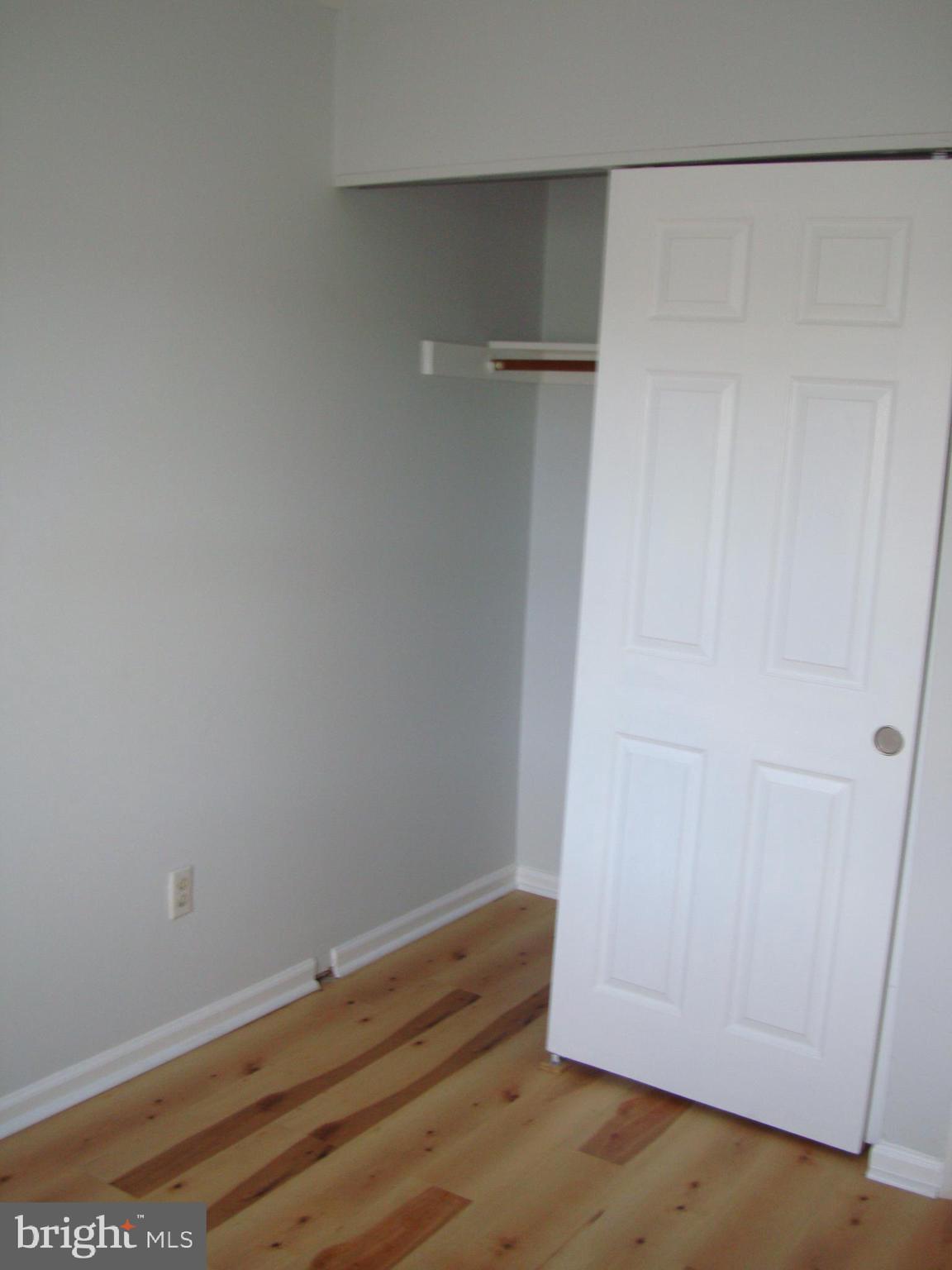 208 Moore DRIVE