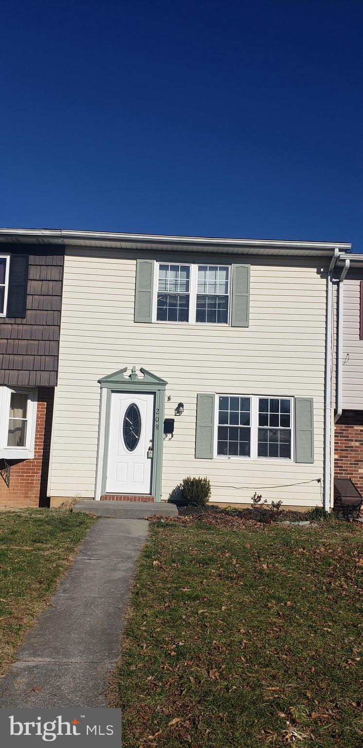 208 Moore DRIVE
