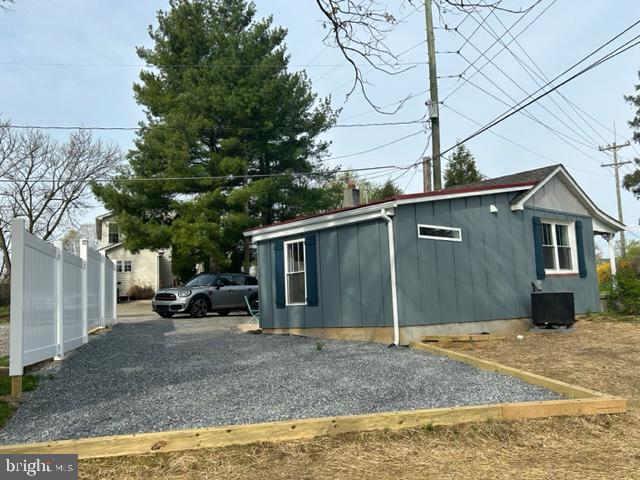 103 N Greenway Ave