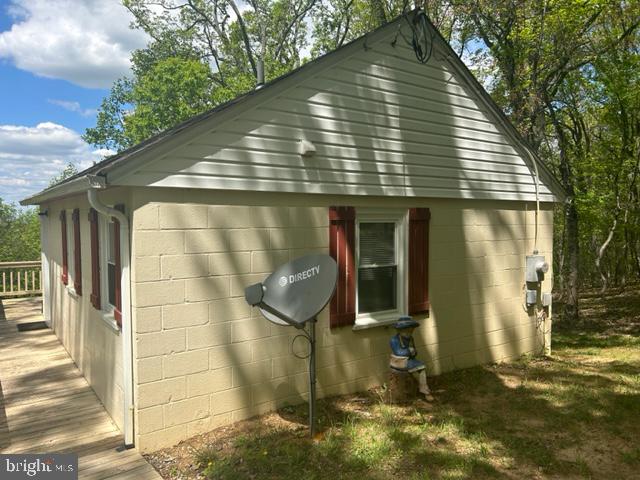 277 Pine Crest Ln