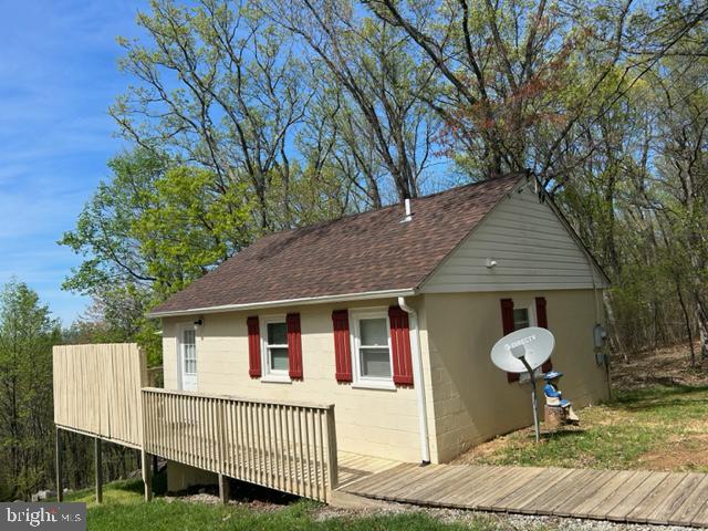 277 Pine Crest Ln