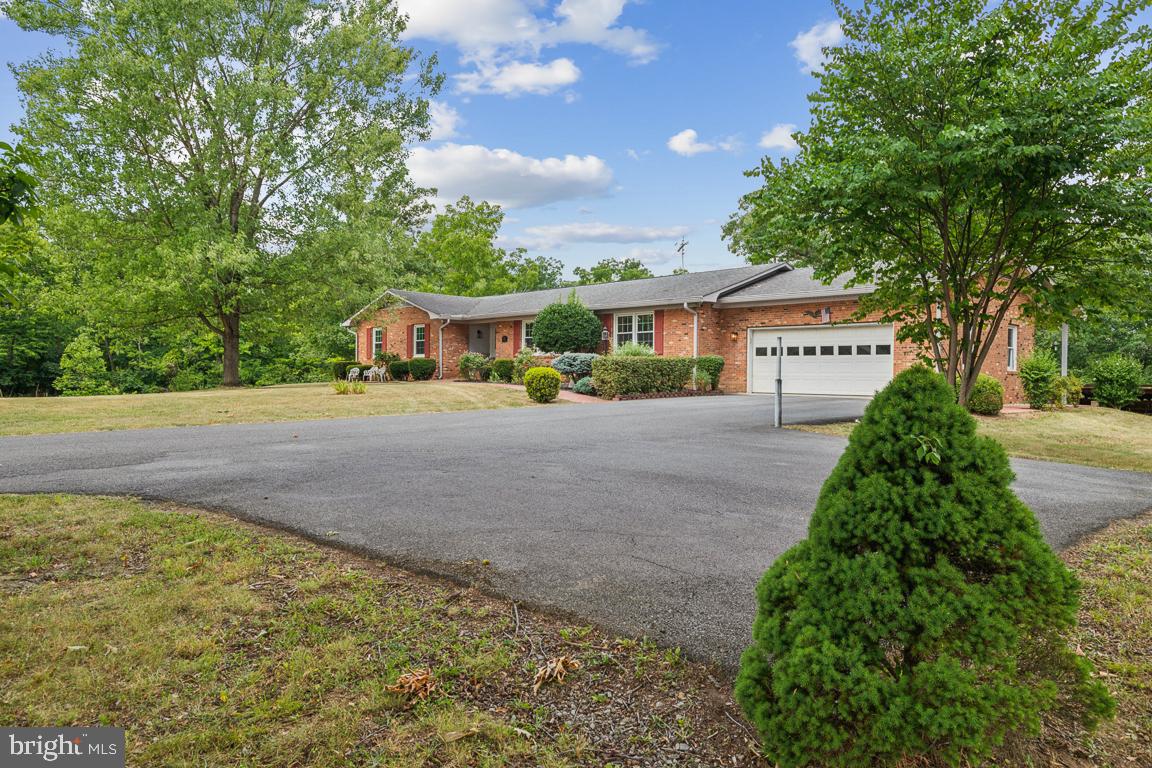 1190 Gun Barrel Rd