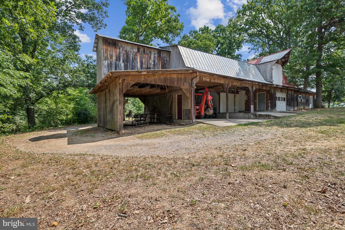 1190 Gun Barrel Rd
