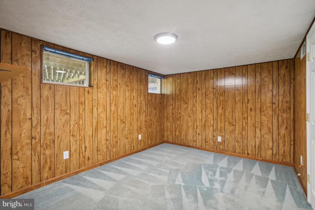 1190 Gun Barrel Rd