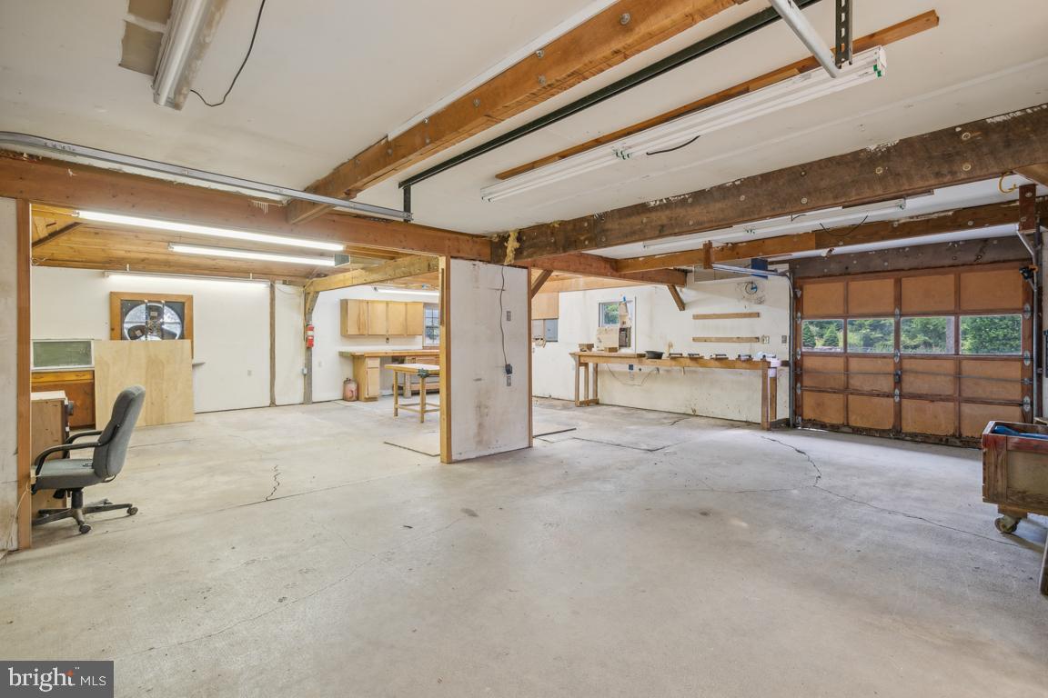 1190 Gun Barrel Rd