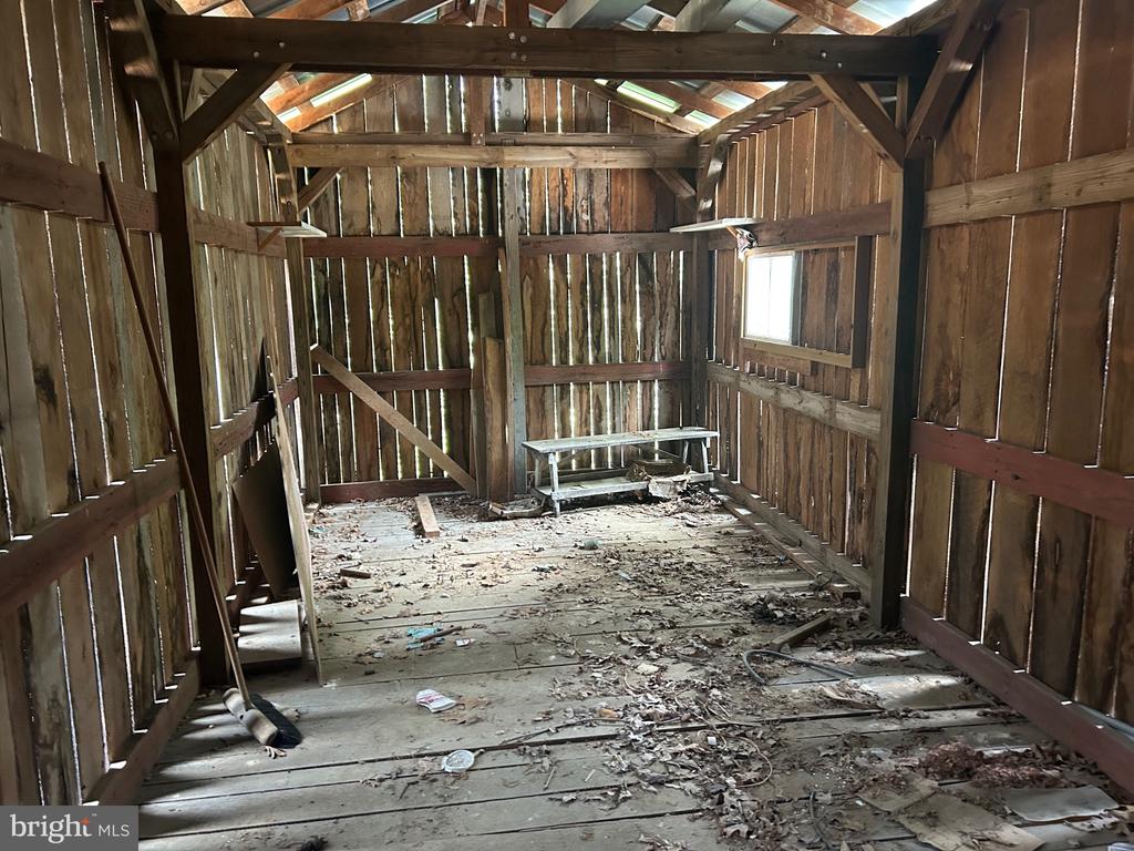 1190 Gun Barrel Rd