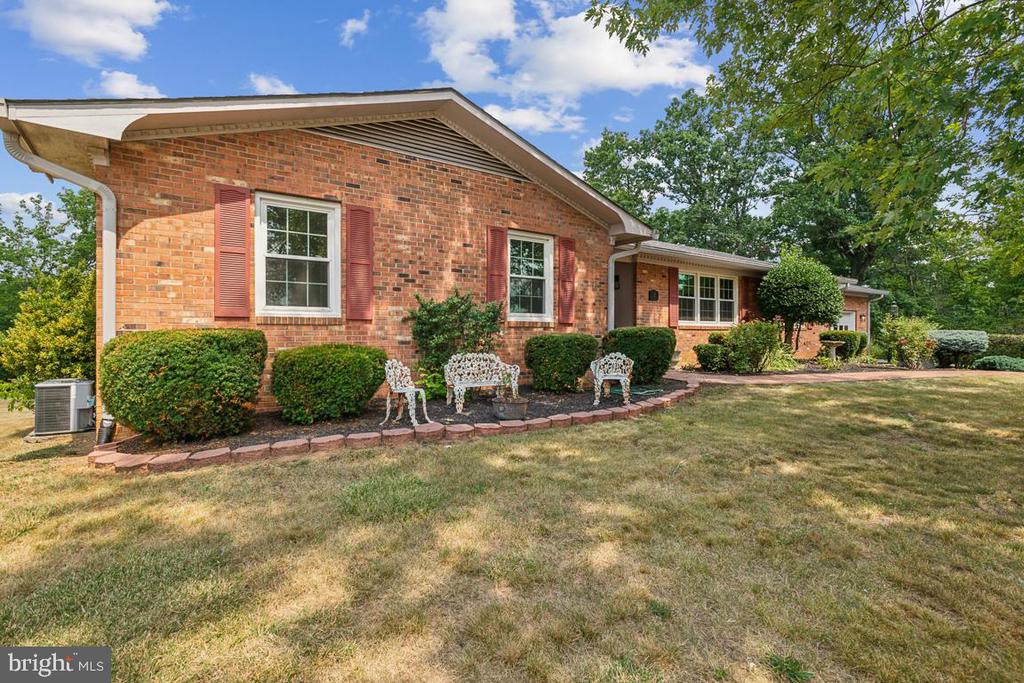 1190 Gun Barrel Rd