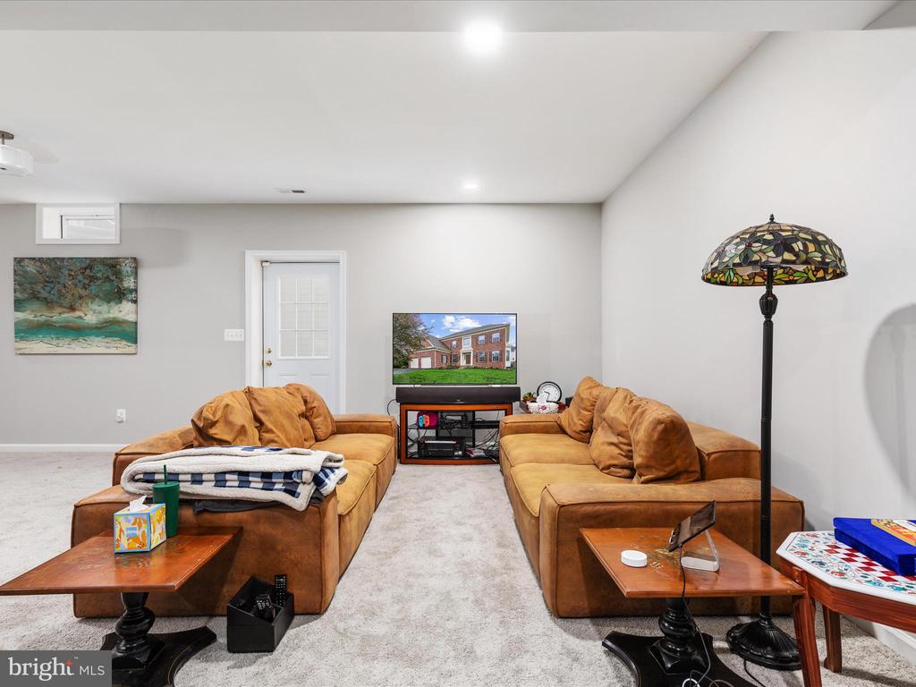 504 Cobbler Dr