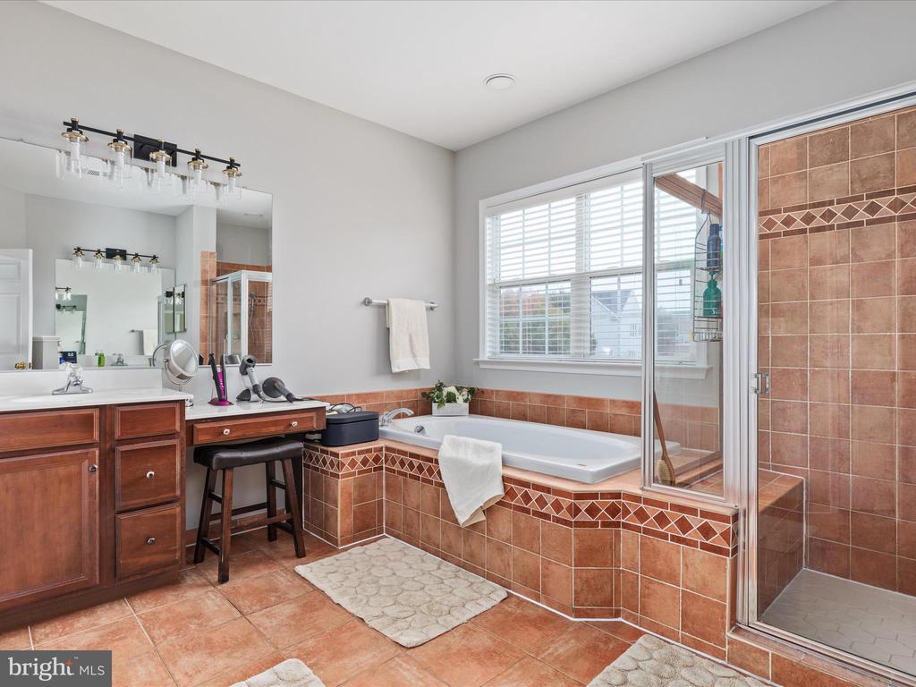 504 Cobbler Dr