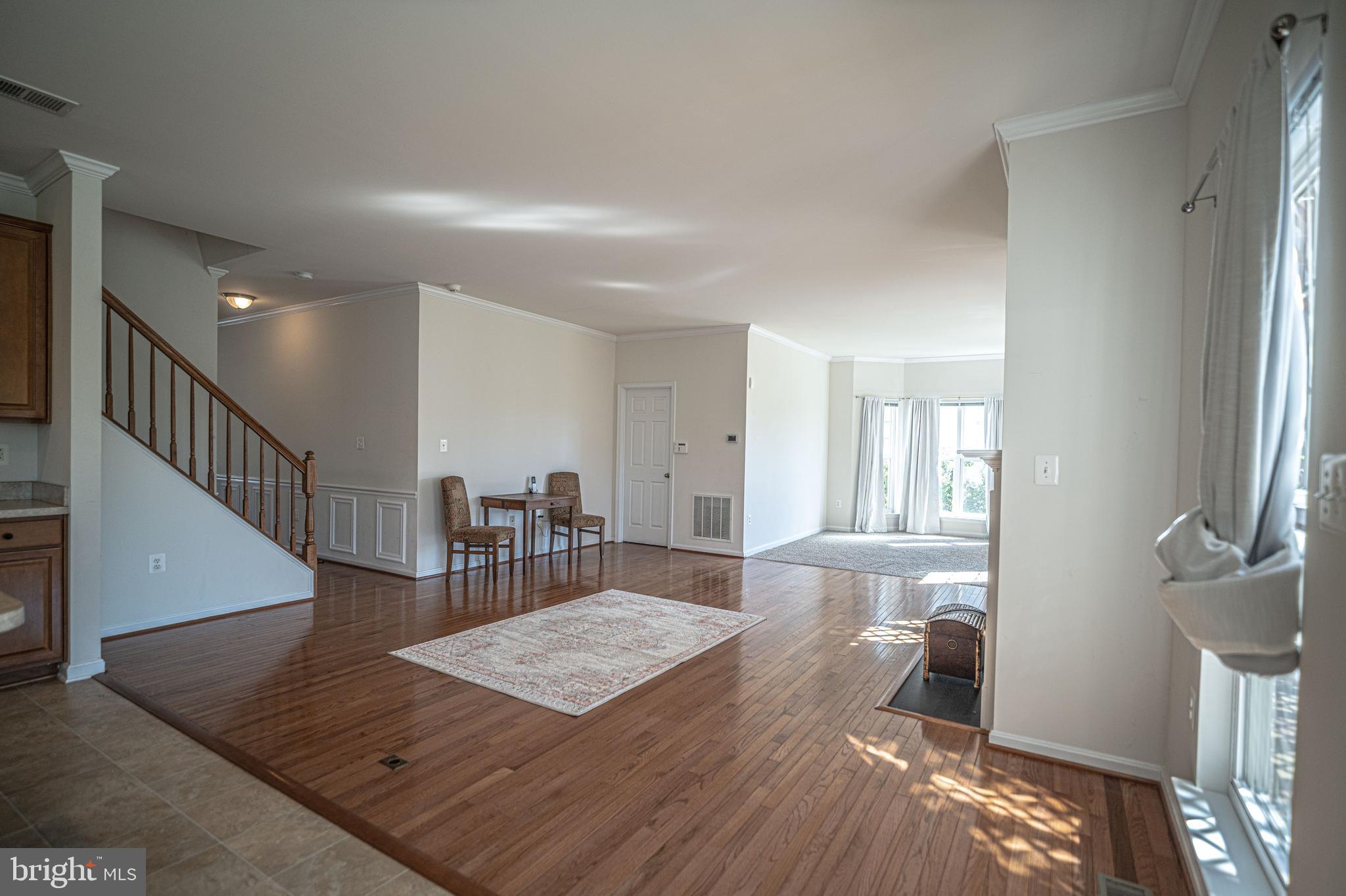 121 Roseville Ct