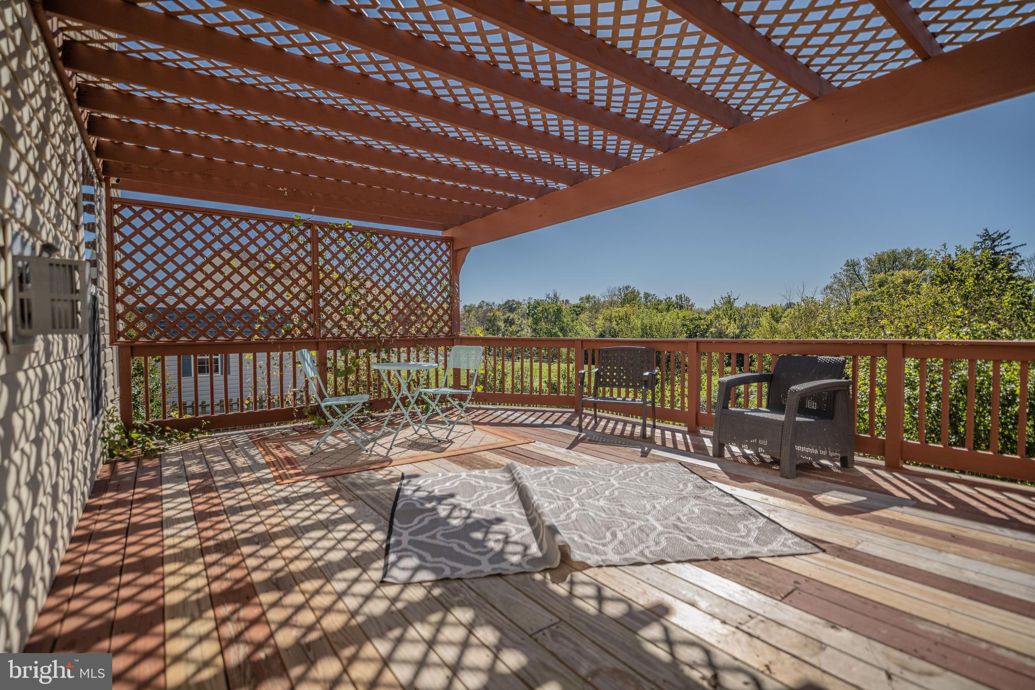 121 Roseville Ct