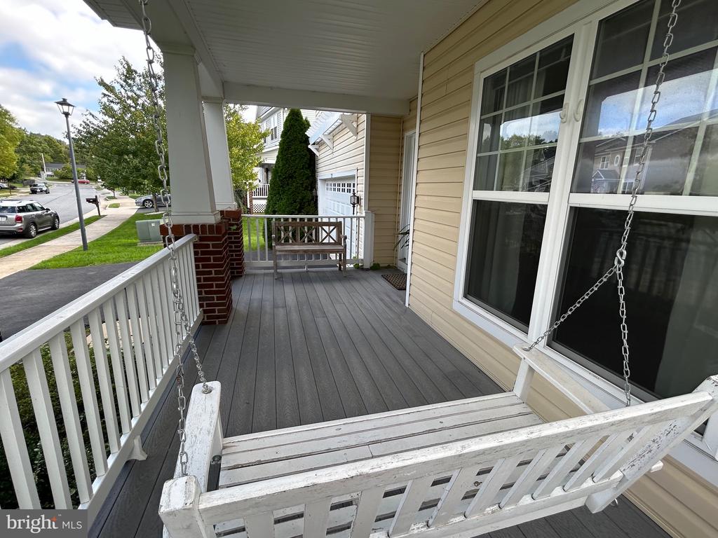 121 Roseville Ct