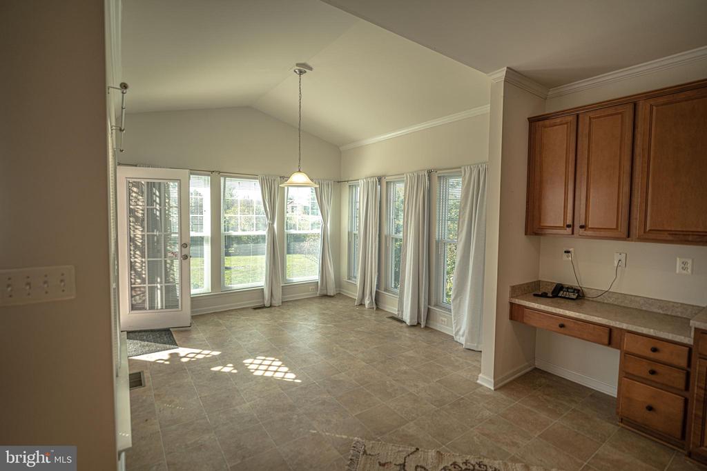 121 Roseville Ct