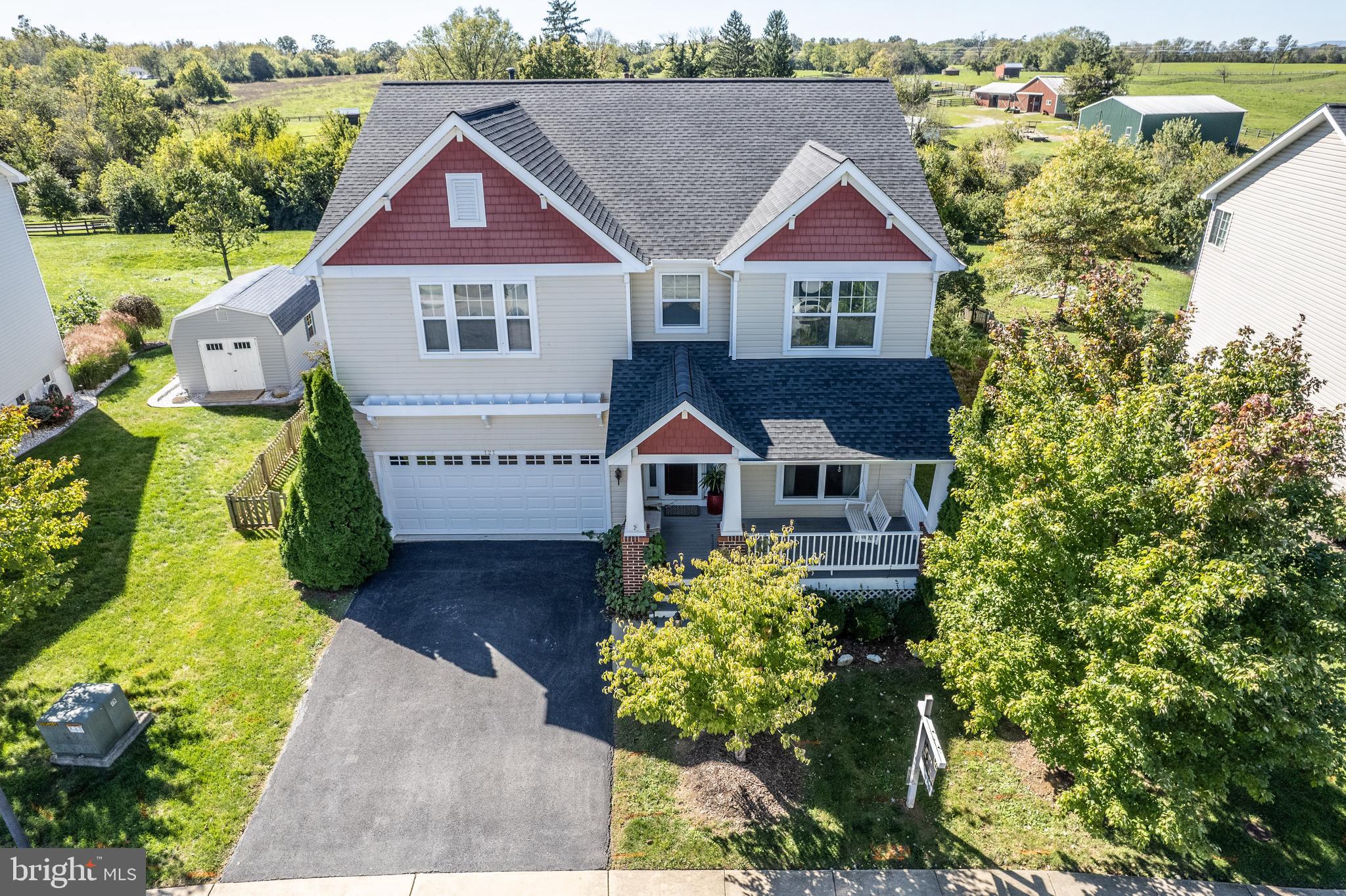 121 Roseville Ct