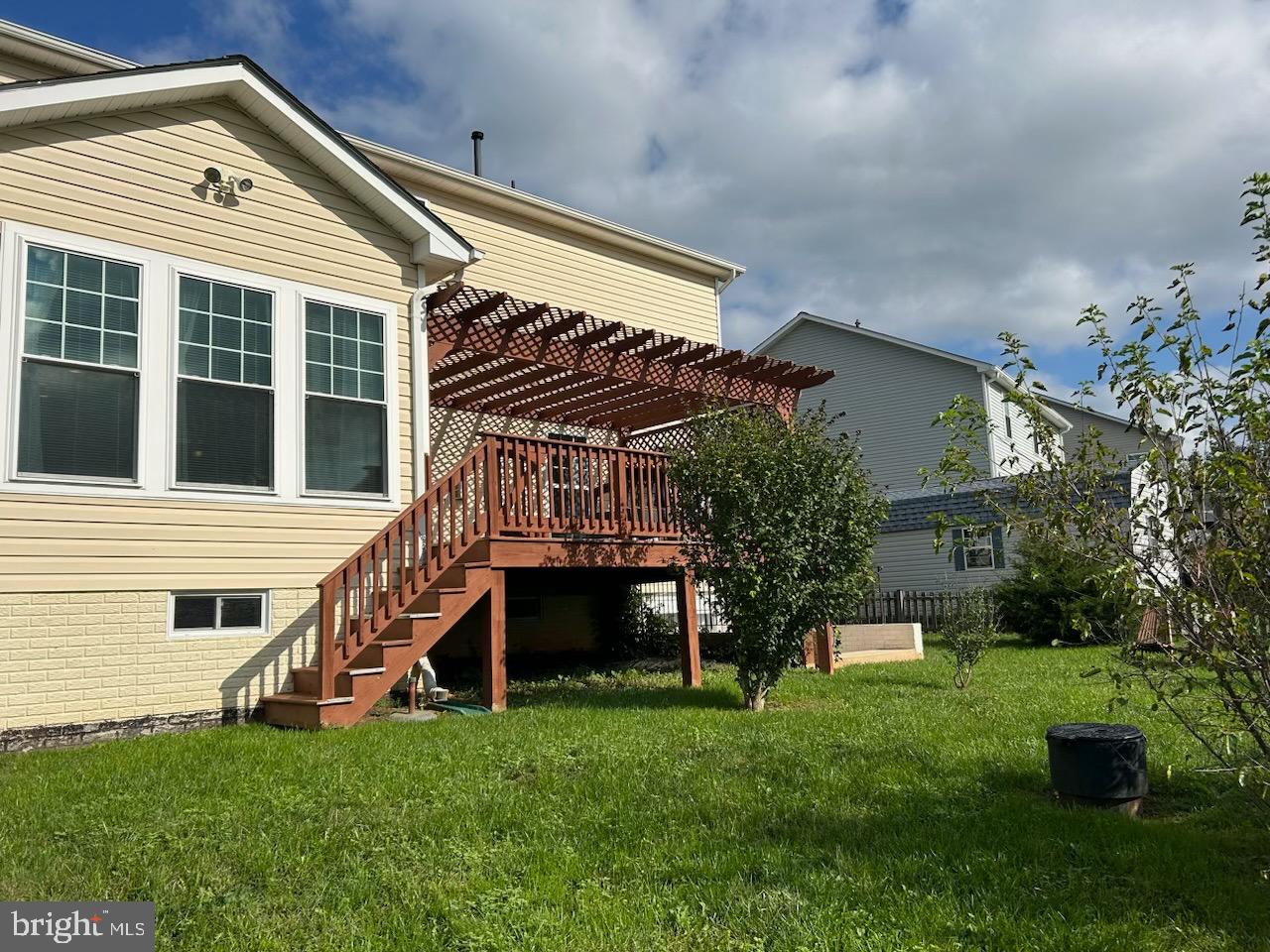 121 Roseville Ct