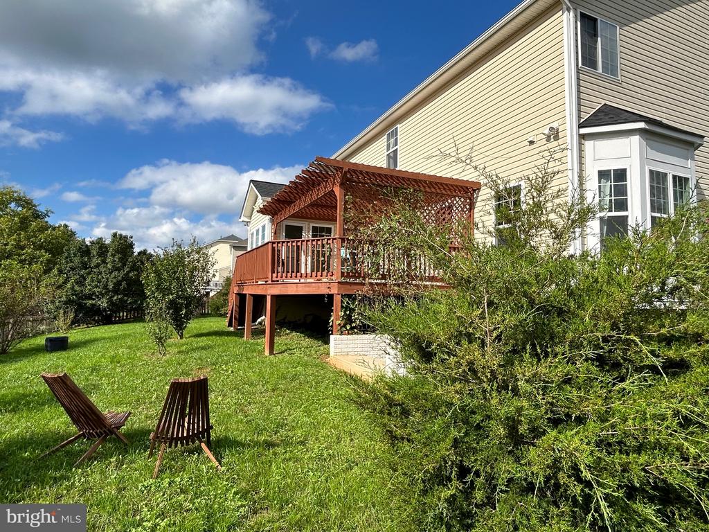 121 Roseville Ct