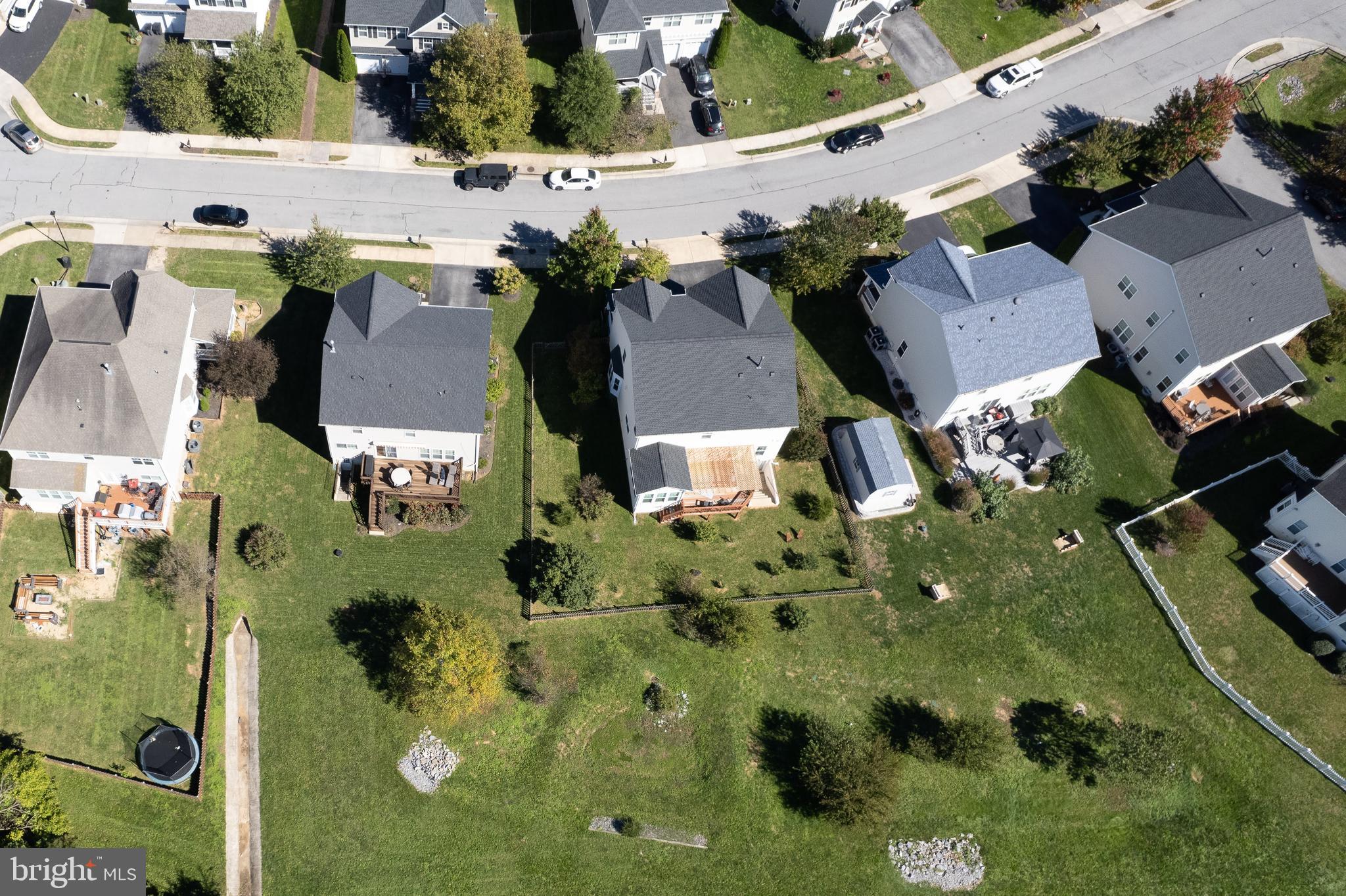 121 Roseville Ct